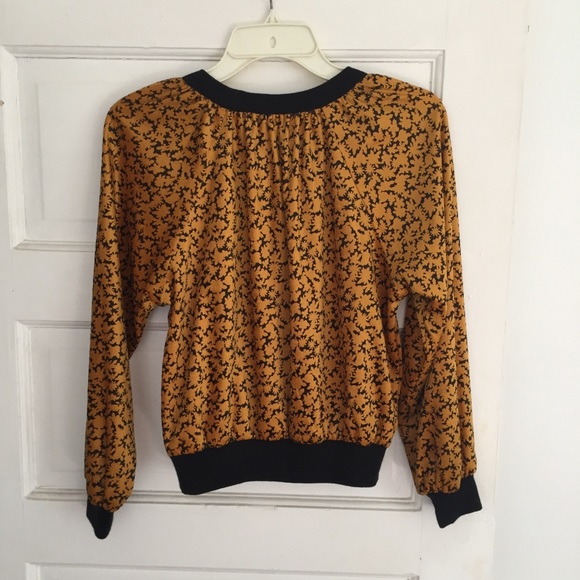 Vintage style sweater - Picture 2 of 3